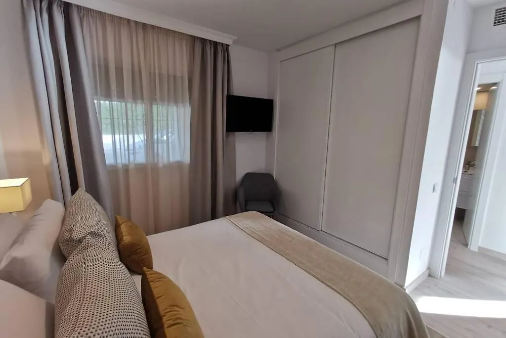 Beach House On Club La Costa *Sea*Resort Fuengirola 0*,  Spain